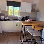게스트하우스 Refugio Com Jacuzzi E Vista Mar Estreito Da Calheta