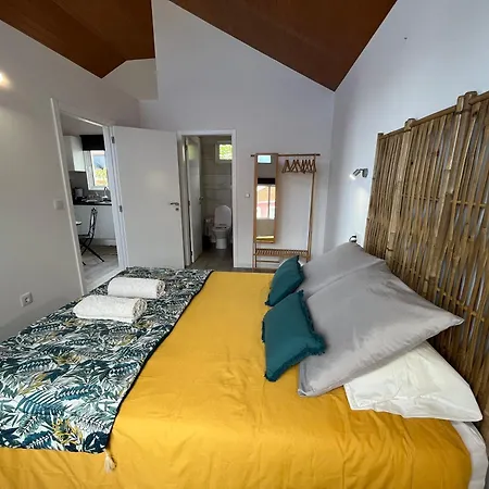 Pensionat Refugio Com Jacuzzi E Vista Mar 4*